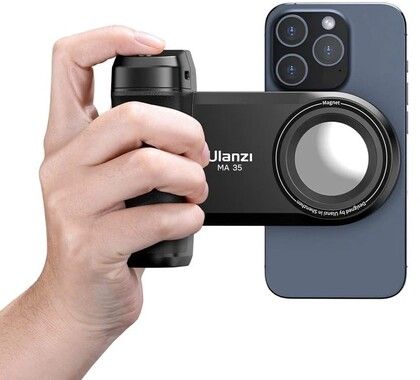 Ulanzi MA35 MagSafe Bluetooth Camera Shutter and Grip